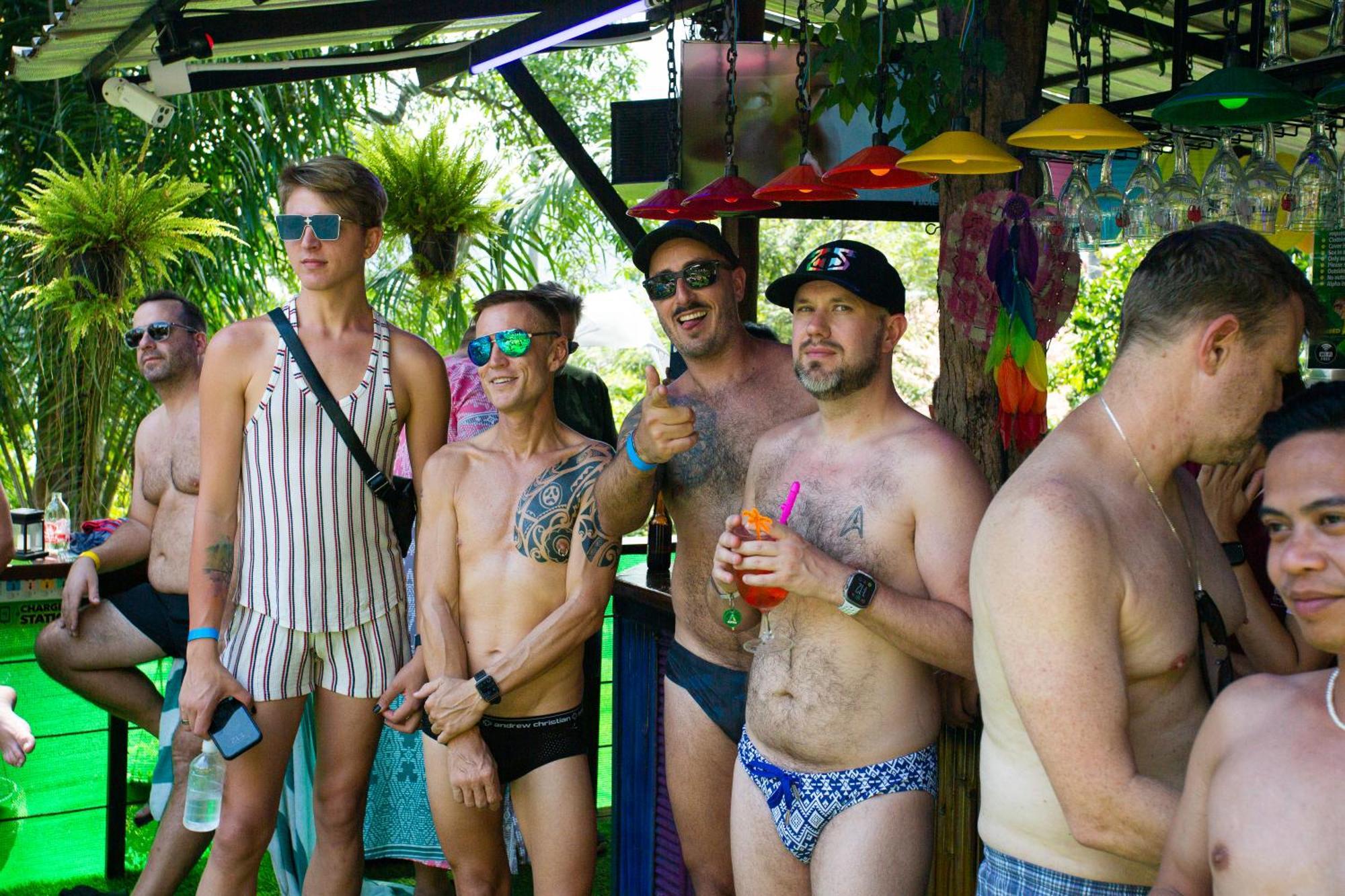 Alpha Gay Resort & Spa - Men Only (Adults Only) Чавенг Экстерьер фото